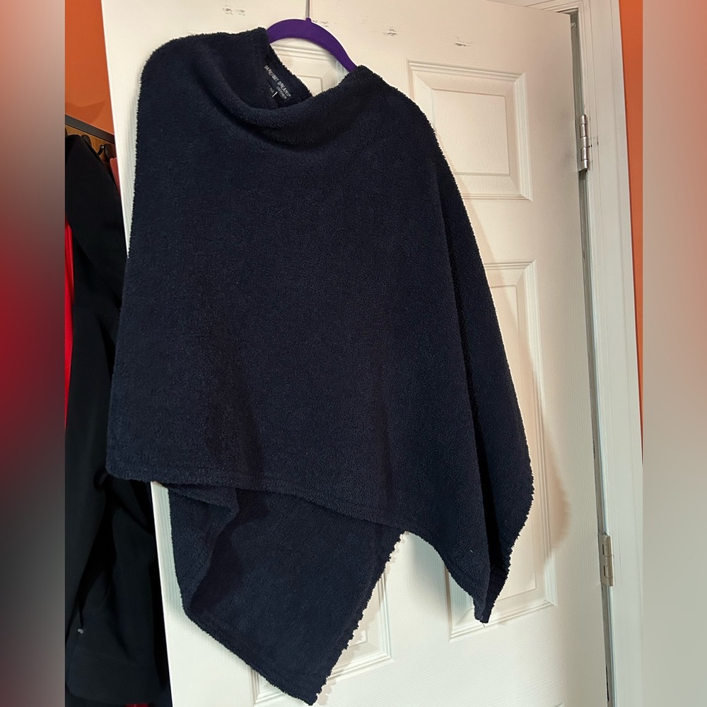 Barefoot Dreams navy poncho